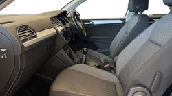 2019 (19) VOLKSWAGEN TIGUAN 1.5 TSi EVO 130 SE Nav 5dr 5059615