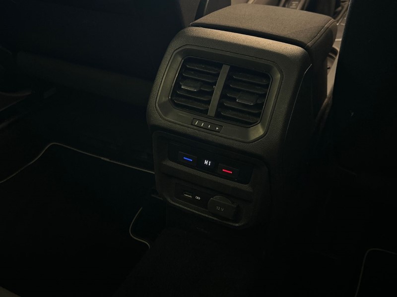 2019 (19) VOLKSWAGEN TIGUAN 1.5 TSi EVO 130 SE Nav 5dr 5059630