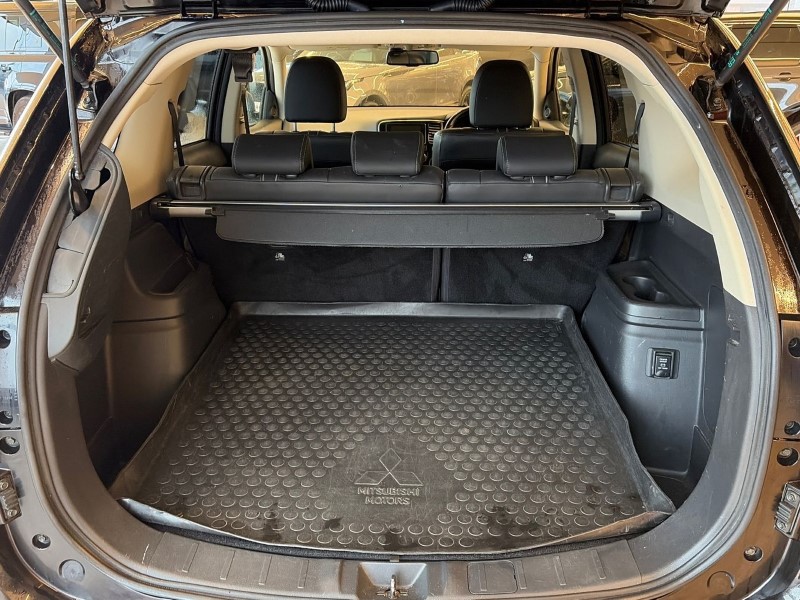 2018 (68) MITSUBISHI OUTLANDER 2.0 PHEV 4h 5dr Auto 5051951