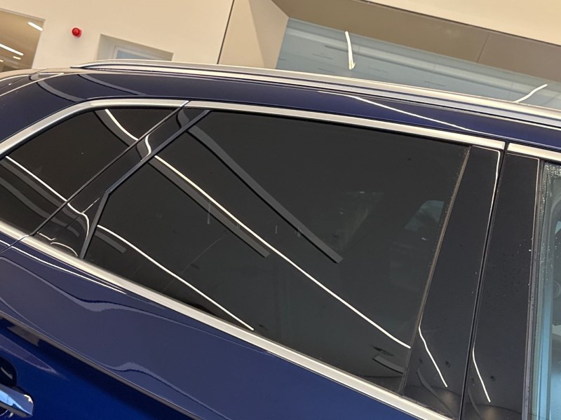 2020 (20) AUDI Q5 55 TFSI e Quattro S Line Competition 5dr S Tronic 5064838