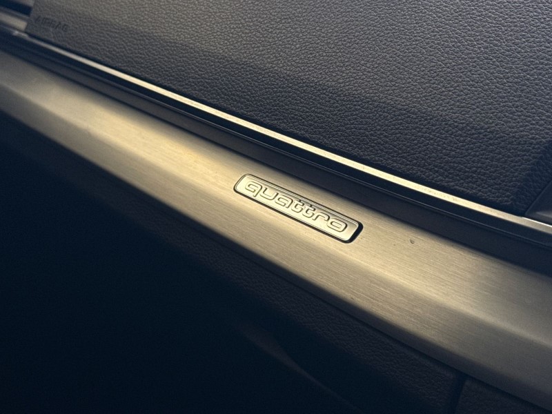 2020 (20) AUDI Q5 55 TFSI e Quattro S Line Competition 5dr S Tronic 5064811