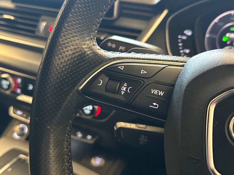 2020 (20) AUDI Q5 55 TFSI e Quattro S Line Competition 5dr S Tronic 5064819