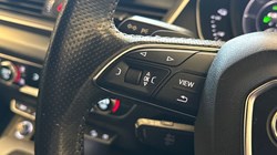 2020 (20) AUDI Q5 55 TFSI e Quattro S Line Competition 5dr S Tronic 5064819