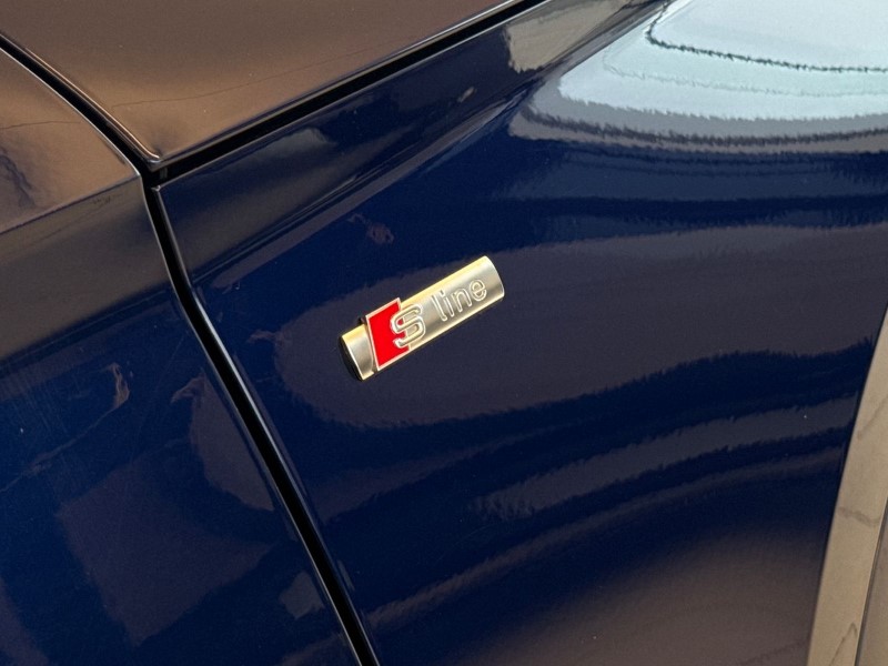 2020 (20) AUDI Q5 55 TFSI e Quattro S Line Competition 5dr S Tronic 5064813