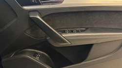 2020 (20) AUDI Q5 55 TFSI e Quattro S Line Competition 5dr S Tronic 5064814