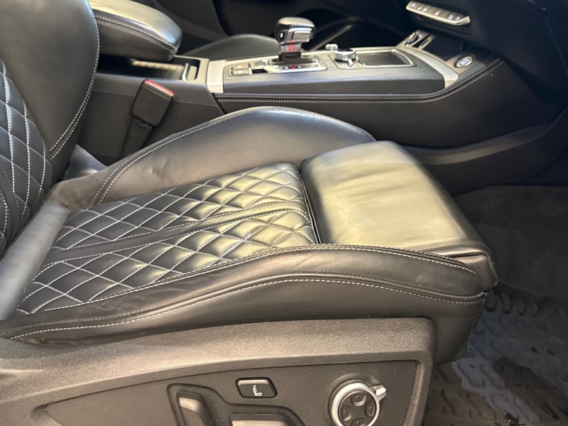 2020 (20) AUDI Q5 55 TFSI e Quattro S Line Competition 5dr S Tronic 5064817