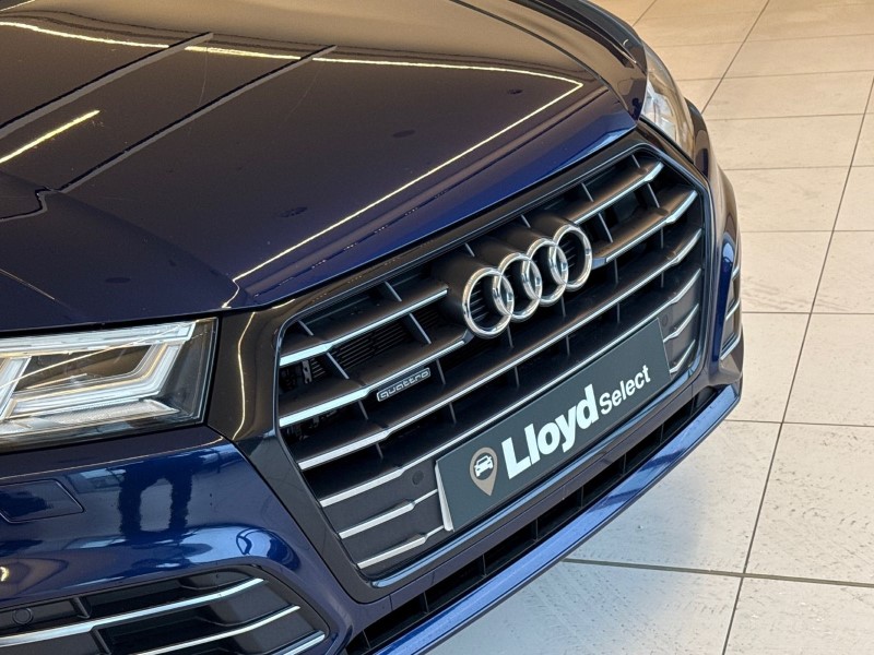 2020 (20) AUDI Q5 55 TFSI e Quattro S Line Competition 5dr S Tronic 5064830