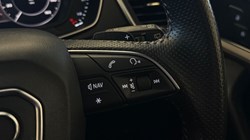 2020 (20) AUDI Q5 55 TFSI e Quattro S Line Competition 5dr S Tronic 5064820