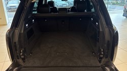 2024 (24) LAND ROVER RANGE ROVER 3.0 D350 HSE 4dr Auto 5055057