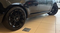 2024 (24) LAND ROVER RANGE ROVER 3.0 D350 HSE 4dr Auto 5055093