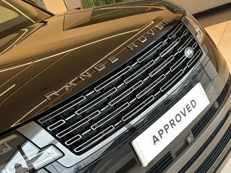 2024 (24) LAND ROVER RANGE ROVER 3.0 D350 HSE 4dr Auto 5055088