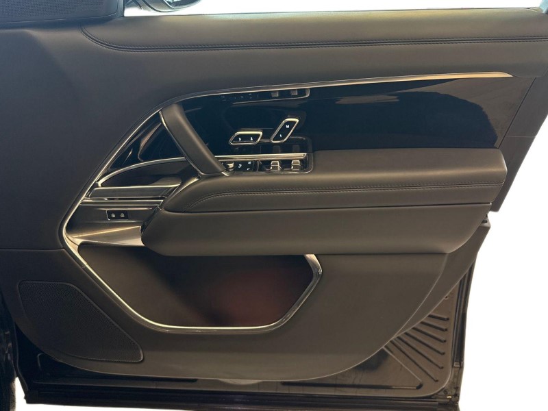 2024 (24) LAND ROVER RANGE ROVER 3.0 D350 HSE 4dr Auto 5055069