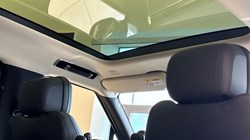 2024 (24) LAND ROVER RANGE ROVER 3.0 D350 HSE 4dr Auto 5055068