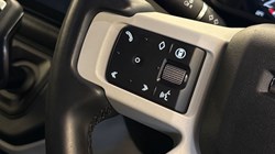 2024 (24) LAND ROVER DEFENDER 2.0 P400e X-Dynamic HSE 110 5dr Auto 5059861