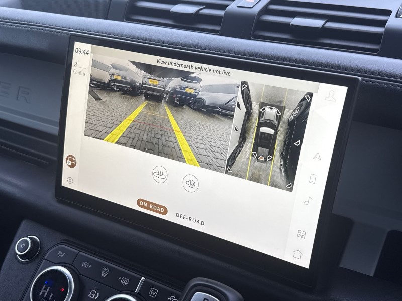 2024 (24) LAND ROVER DEFENDER 2.0 P400e X-Dynamic HSE 110 5dr Auto 5059845