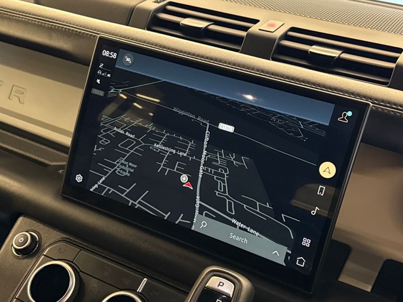 2024 (24) LAND ROVER DEFENDER 2.0 P400e X-Dynamic HSE 110 5dr Auto 5059844