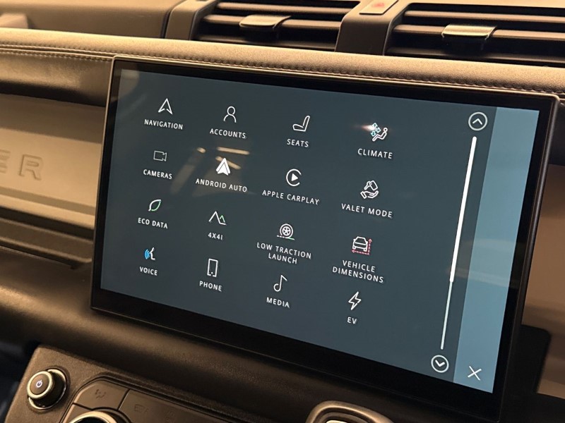 2024 (24) LAND ROVER DEFENDER 2.0 P400e X-Dynamic HSE 110 5dr Auto 5059864