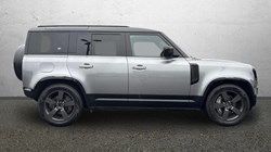 2024 (24) LAND ROVER DEFENDER 2.0 P400e X-Dynamic HSE 110 5dr Auto 5059838