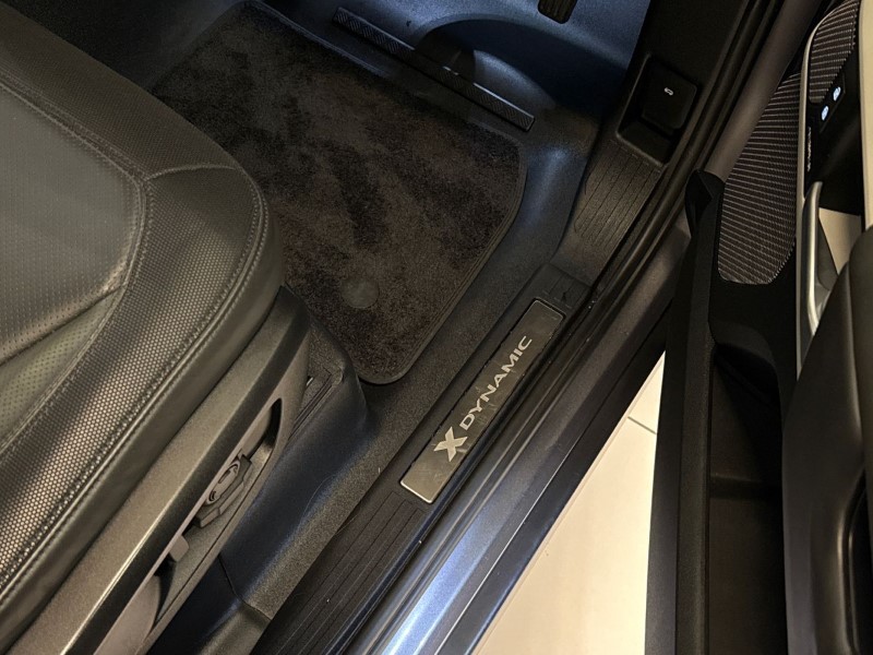 2024 (24) LAND ROVER DEFENDER 2.0 P400e X-Dynamic HSE 110 5dr Auto 5059871