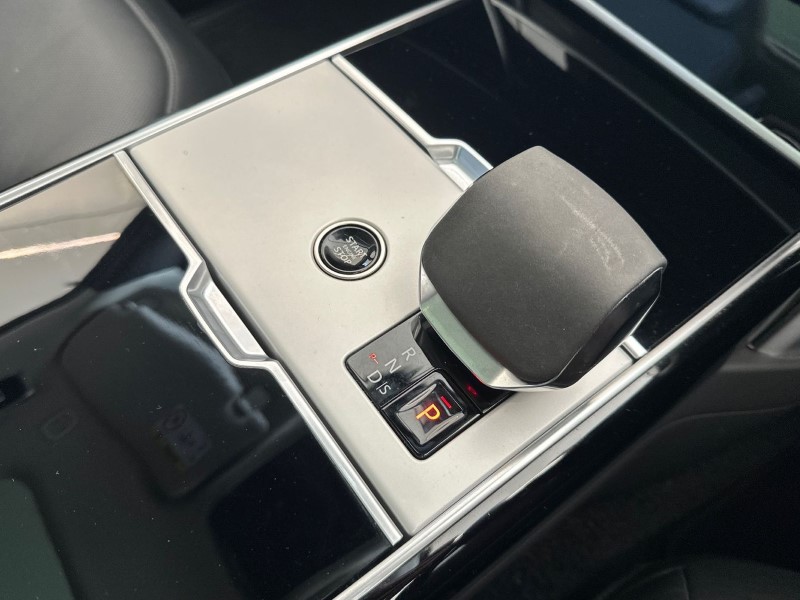 2024 (73) LAND ROVER RANGE ROVER 3.0 D300 HSE 4dr Auto 5150106