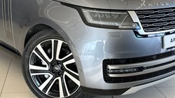 2024 (73) LAND ROVER RANGE ROVER 3.0 D300 HSE 4dr Auto 5108053