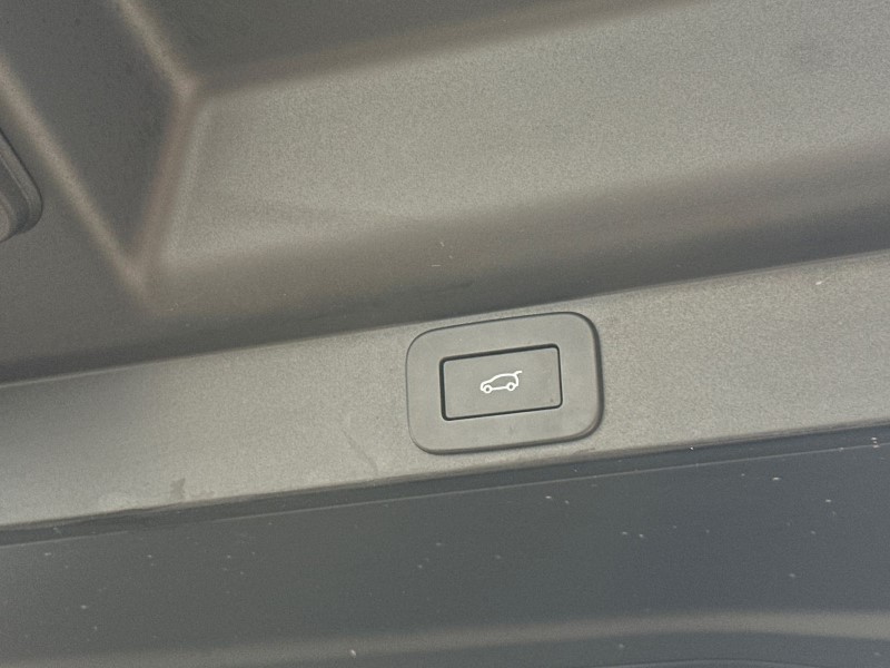 2024 (73) LAND ROVER RANGE ROVER 3.0 D300 HSE 4dr Auto 5150133