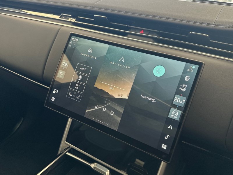 2024 (73) LAND ROVER RANGE ROVER 3.0 D300 HSE 4dr Auto 5150124