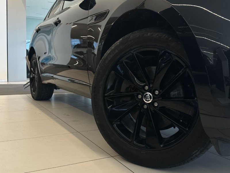 2024 (24) JAGUAR F-PACE 2.0 D200 R-Dynamic SE Black 5dr Auto AWD 5095049