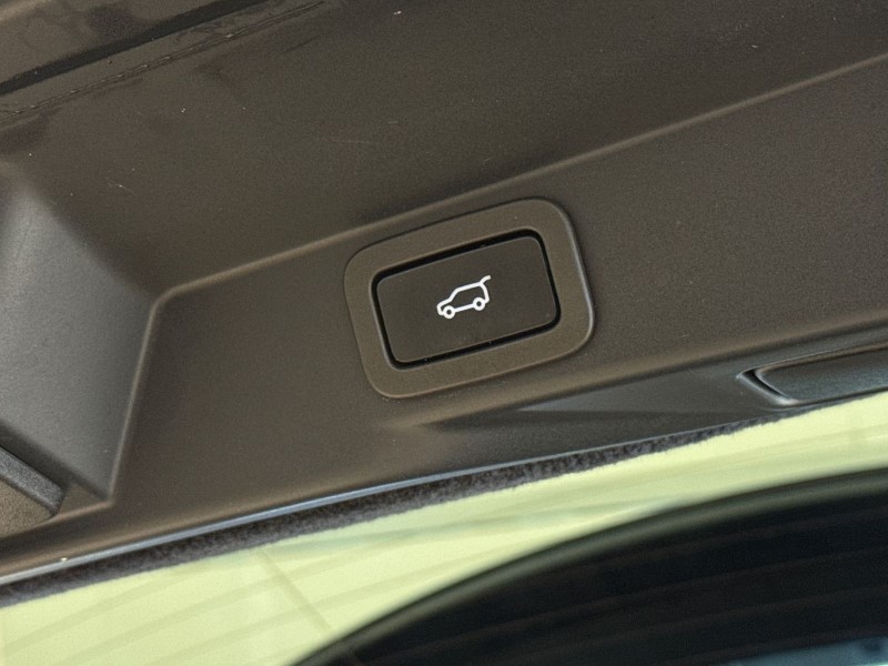 2022 (22) LAND ROVER RANGE ROVER SPORT 3.0 D250 HSE 5dr Auto 5082589