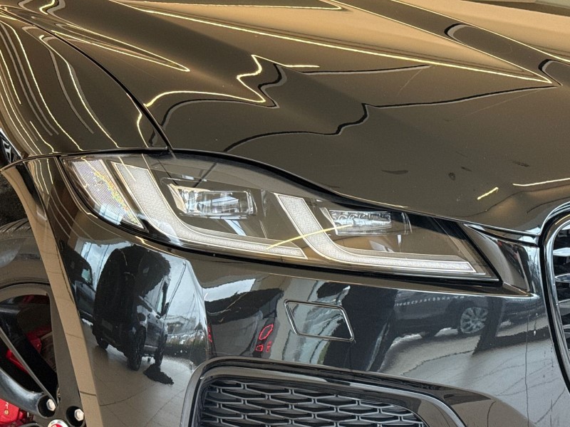 2023 (72) JAGUAR F-PACE 2.0 D200 R-Dynamic Black 5dr Auto AWD 5102794