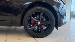 2023 (72) JAGUAR F-PACE 2.0 D200 R-Dynamic Black 5dr Auto AWD 5102785