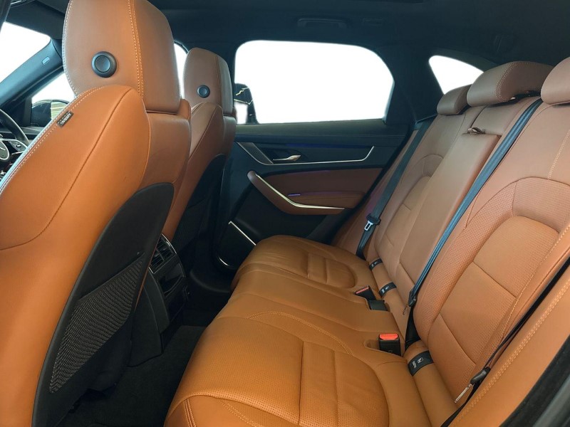 2023 (72) JAGUAR F-PACE 2.0 D200 R-Dynamic Black 5dr Auto AWD 5102781