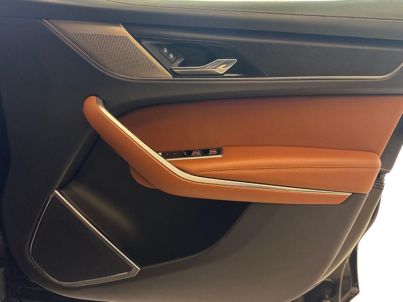 2023 (72) JAGUAR F-PACE 2.0 D200 R-Dynamic Black 5dr Auto AWD 5102799