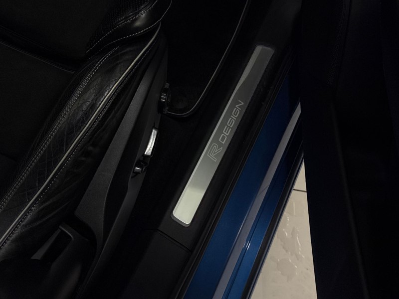 2019 (69) VOLVO XC90 2.0 D5 PowerPulse R DESIGN 5dr AWD Geartronic 5061374