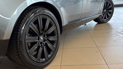 2023 (23) LAND ROVER RANGE ROVER 3.0 D300 SE 4dr Auto 5100309