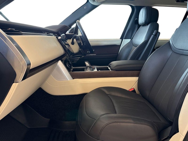 2023 (23) LAND ROVER RANGE ROVER 3.0 D300 SE 4dr Auto 5100266