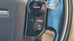 2018 (68) LAND ROVER RANGE ROVER VELAR 2.0 D180 R-Dynamic SE 5dr Auto 5126906