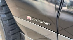2018 (68) LAND ROVER RANGE ROVER VELAR 2.0 D180 R-Dynamic SE 5dr Auto 5126936