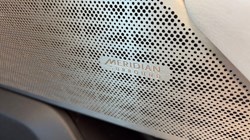 2018 (68) LAND ROVER RANGE ROVER VELAR 2.0 D180 R-Dynamic SE 5dr Auto 5145631