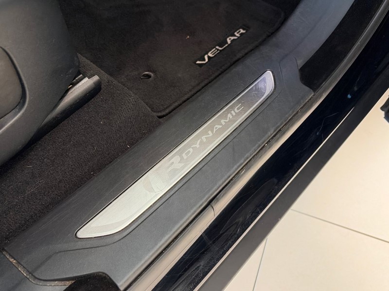 2018 (68) LAND ROVER RANGE ROVER VELAR 2.0 D180 R-Dynamic SE 5dr Auto 5126917