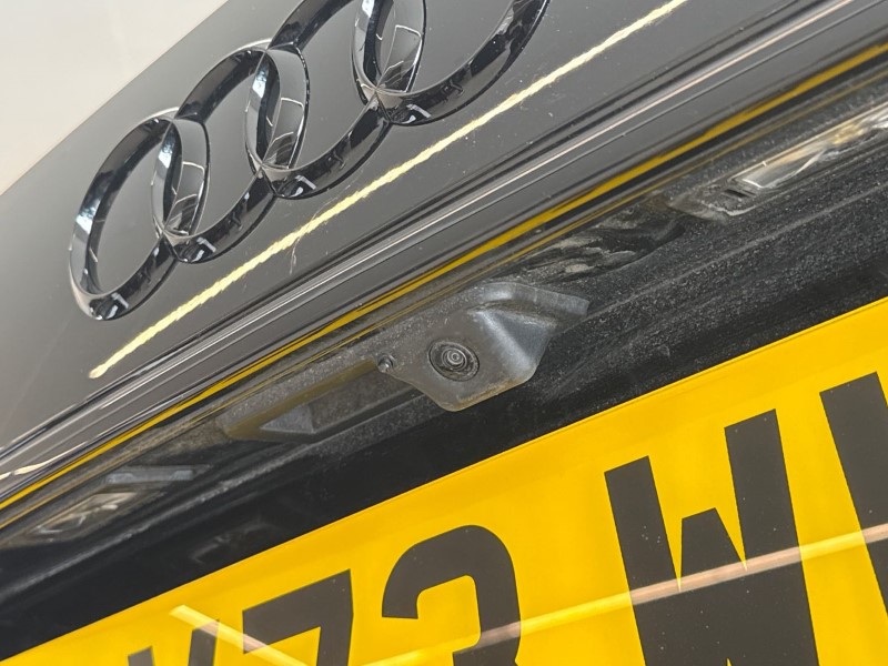 2023 (73) AUDI RS6 RS 6 TFSI Quattro Carbon Black 5dr Tiptronic 5105372