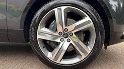 2025 (74) LAND ROVER DISCOVERY 3.0 D350 Dynamic HSE 5dr Auto 5533710