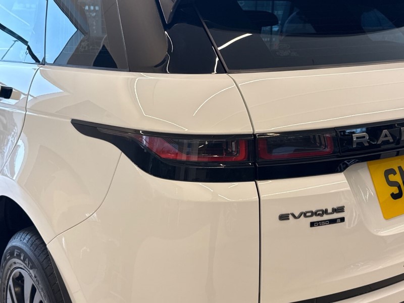 2021 (70) LAND ROVER RANGE ROVER EVOQUE 2.0 D150 R-Dynamic S 5dr 2WD 5085509
