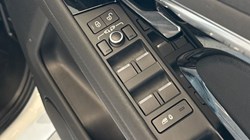 2021 (70) LAND ROVER RANGE ROVER EVOQUE 2.0 D150 R-Dynamic S 5dr 2WD 5085512