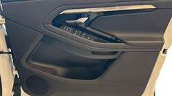 2021 (70) LAND ROVER RANGE ROVER EVOQUE 2.0 D150 R-Dynamic S 5dr 2WD 5085511