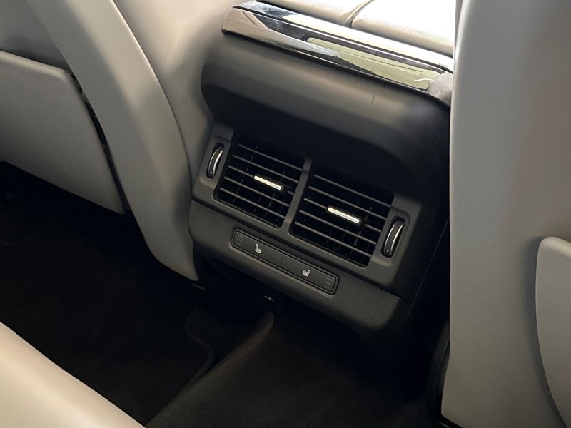 2022 (22) LAND ROVER RANGE ROVER EVOQUE 1.5 P300e Autobiography 5dr Auto 5173916