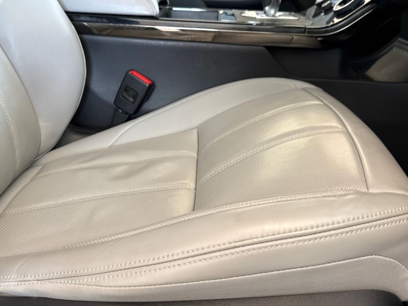 2022 (22) LAND ROVER RANGE ROVER EVOQUE 1.5 P300e Autobiography 5dr Auto 5071086