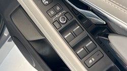 2022 (22) LAND ROVER RANGE ROVER EVOQUE 1.5 P300e Autobiography 5dr Auto 5173921