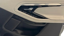 2022 (22) LAND ROVER RANGE ROVER EVOQUE 1.5 P300e Autobiography 5dr Auto 5173920