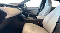 2022 (22) LAND ROVER RANGE ROVER EVOQUE 1.5 P300e Autobiography 5dr Auto 5071064